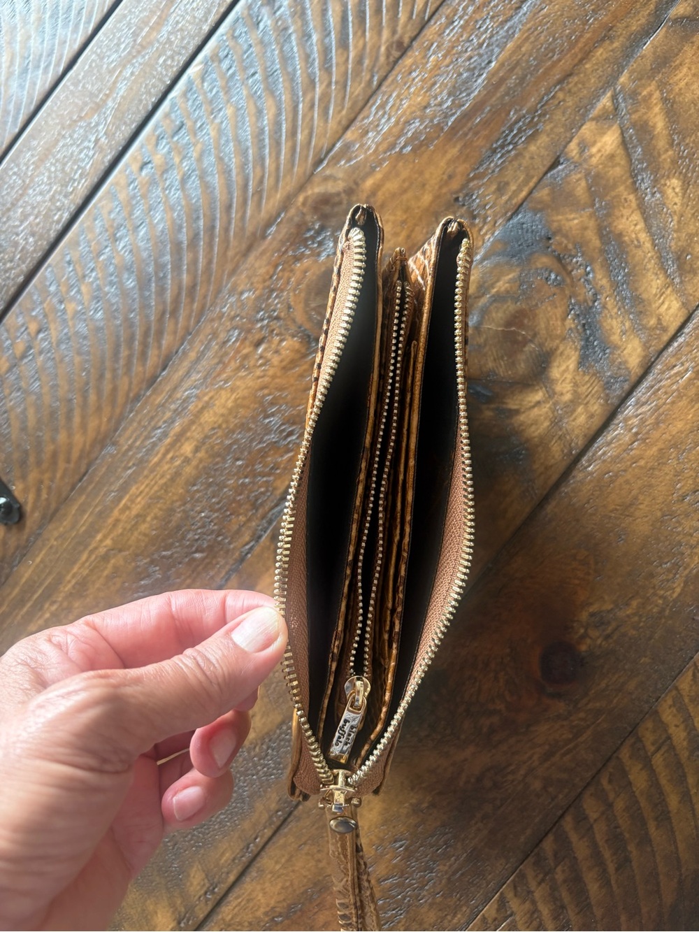 Brown Leather Zip Wallet Wristlet